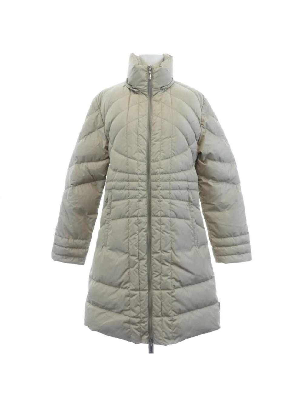 Moncler 49328/00 Montana Down Coat